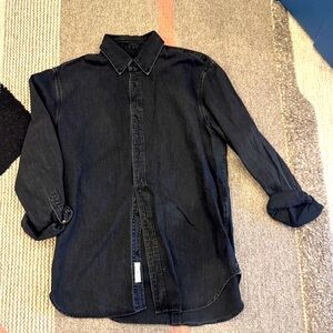 Men’s Rag and Bone button up black shirt.